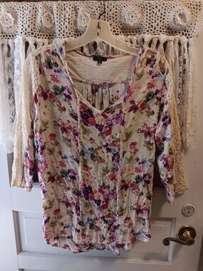 Cream Floral V-Neck Tunic with Pink and Purple Blooms